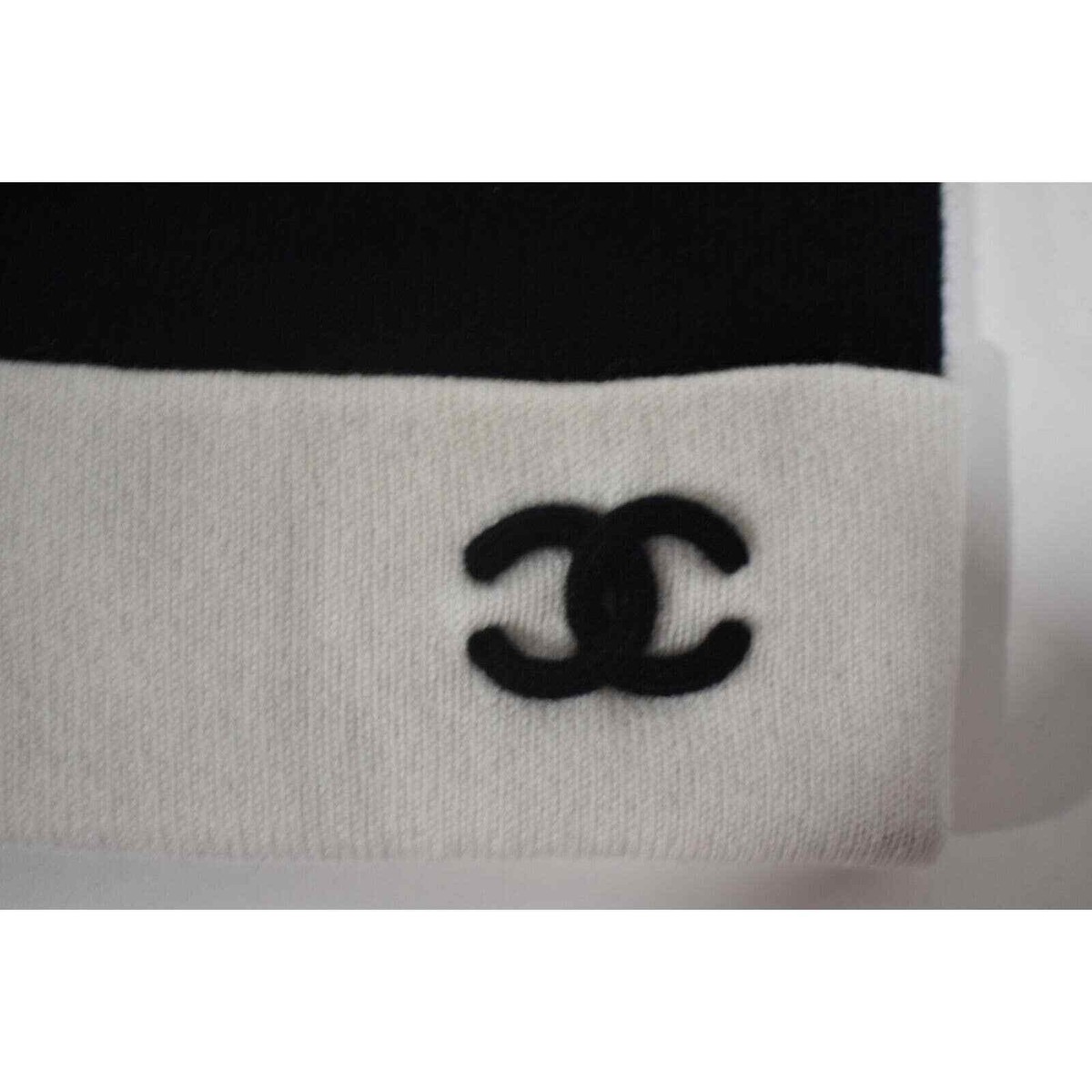 Chanel 22A Cashmere Black White CC Logo Foldover Beanie Winter Hat