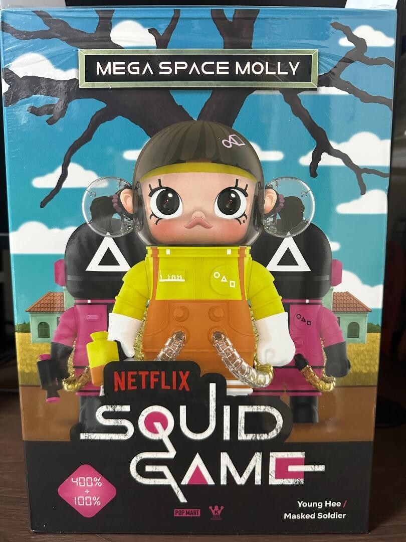 MEGA SPACE MOLLYイカゲームYOUNG HEE MEGA SPACE MOLLYイカゲーム