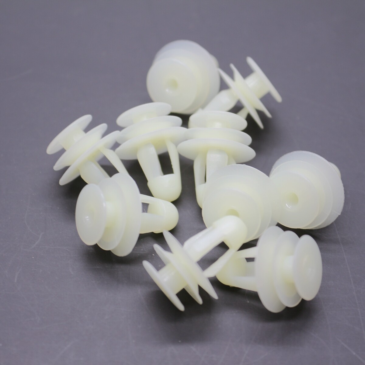 For Nissan Front Door Trim Panel Retainer Clip 01553-30001