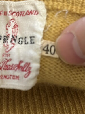 Vtg Pringle Cashmere V-Neck Golden Yellow Sweater 40 Scotland