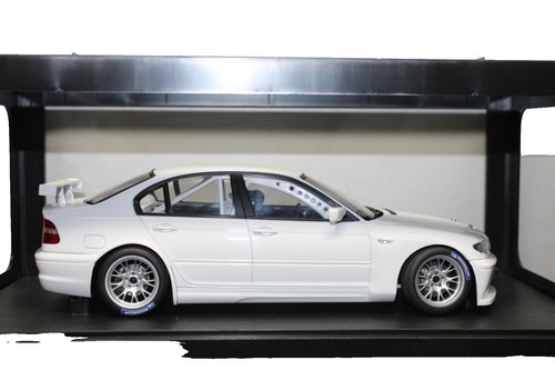 AUTOart 1/18 BMW 320i WTCC 2005 Jörg Müller #42 80542 | eBay