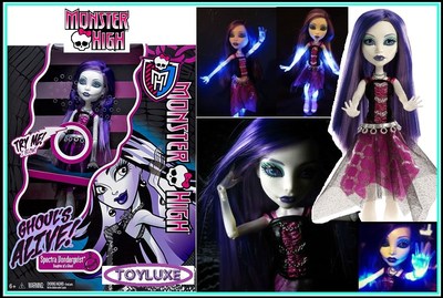Monster High GHOULS ALIVE Spectra Doll I GLOW Lights Up & Make