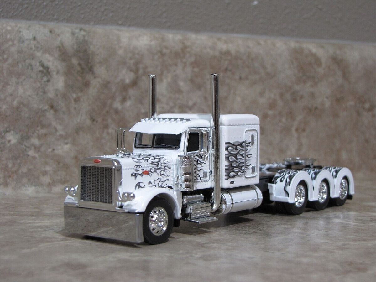 DCP 1/64 White Black Flames Tri-Axle 389 Peterbilt Semi Truck Farm