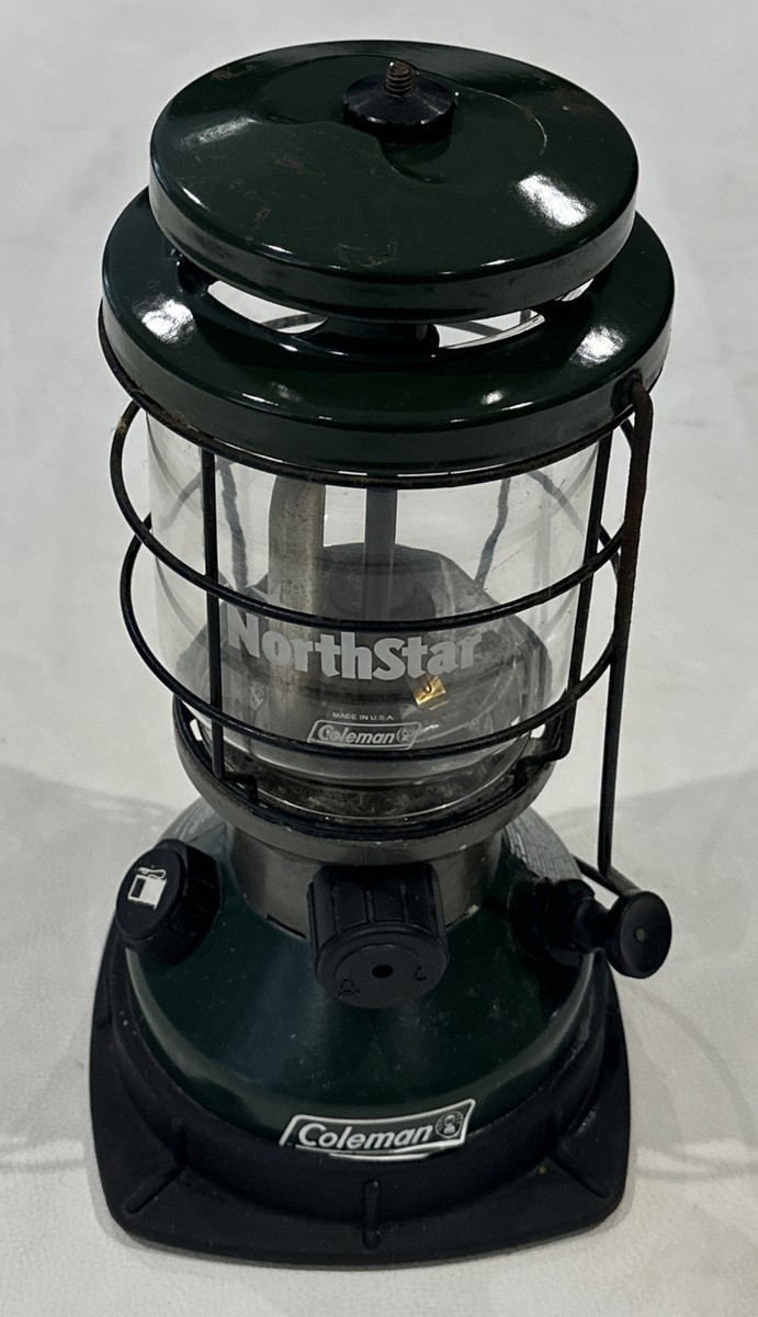 Coleman NorthStar dual fuel lantern - fishing/camping - Battery