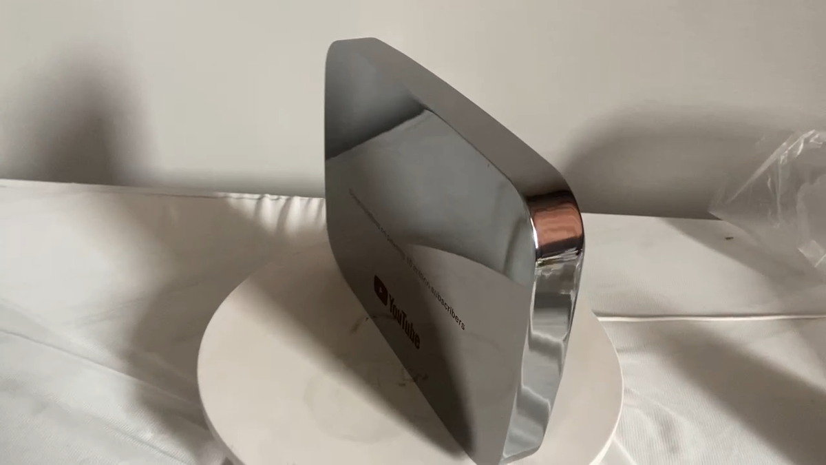 YouTube Diamond Play Button Silver | eBay