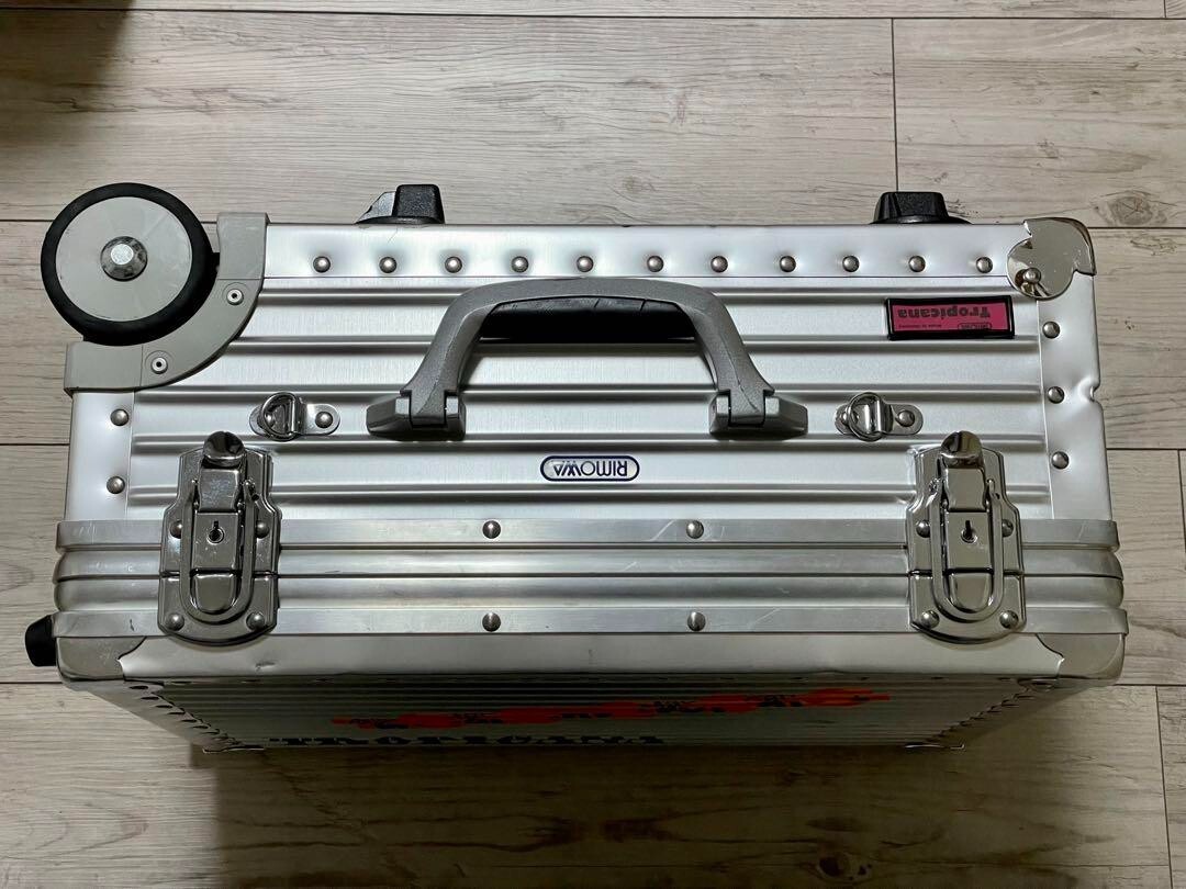 Rimowa Tropicana Trolley 23L 370.07 Silver Aluminum With Key Used