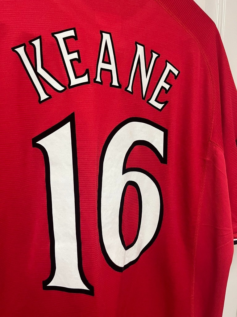 Unworn #16 Roy Keane Man United 2000/02 UCL Home Jersey Umbro XL