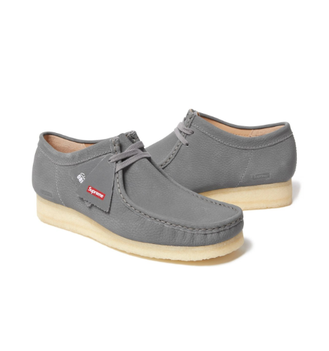 Supreme®/Clarks Originals™ Reflective Wallabee™| Silver| | Men's