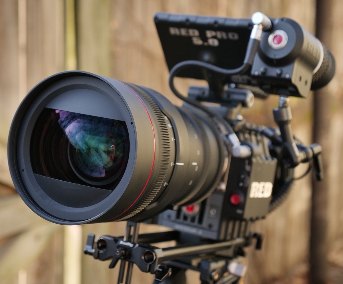 EXCELLENT ⭐️ RED Pro 18-85mm T2.9 Cinema Zoom Lens + Original