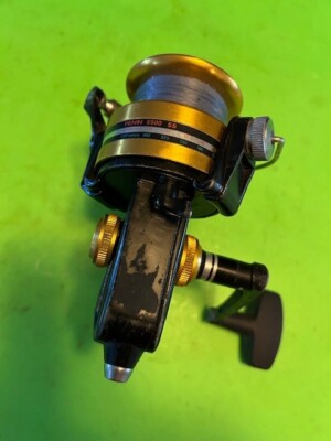 VINTAGE PENN SPINFISHER 6500SS SPINNING FISHING REEL LOOKS AND