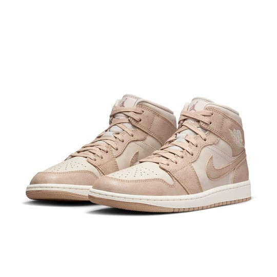 NEW Women's Size 11 Nike Air Jordan 1 Mid Legend Light Brown