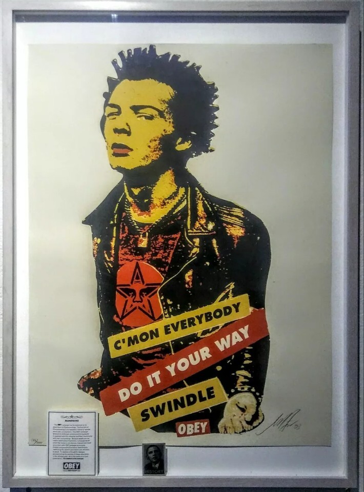 レア！Shepard Fairey(OBEY)xMike Giant サイン入り