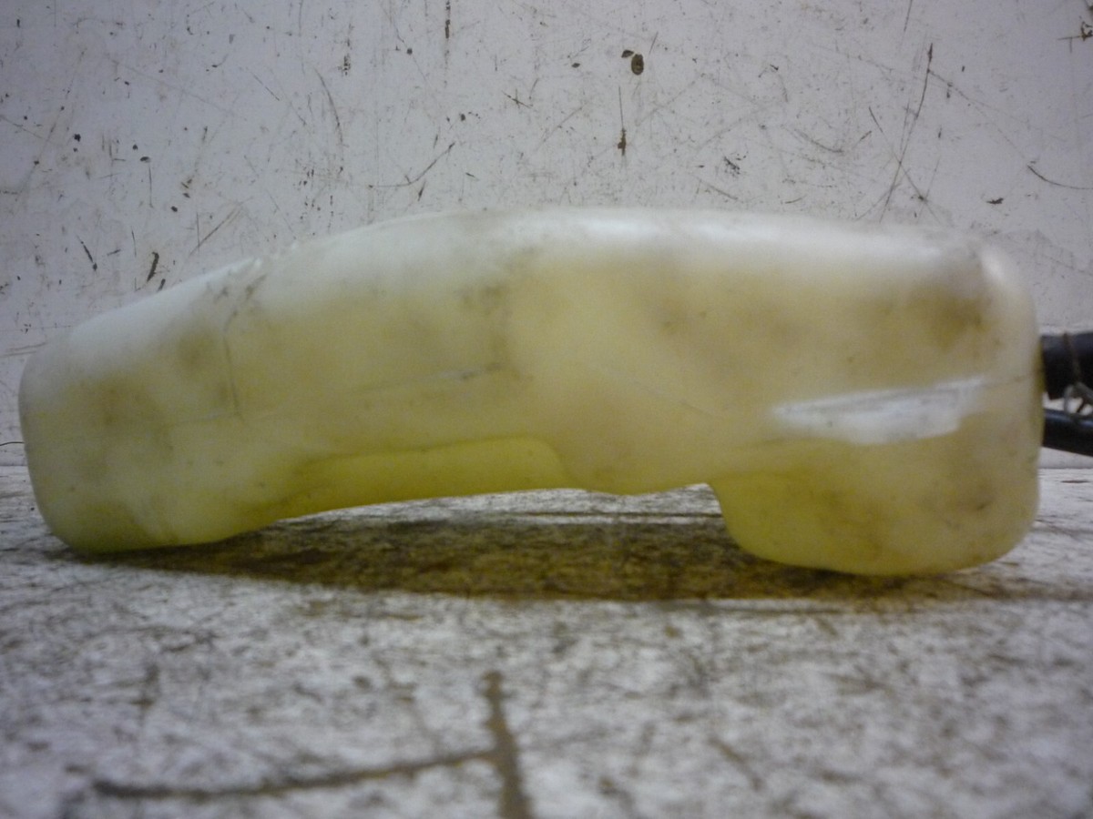 KAWASAKI 93 ZX-7 L NINJA COOLANT OVERFLOW RESERVOIR TANK OEM 43078