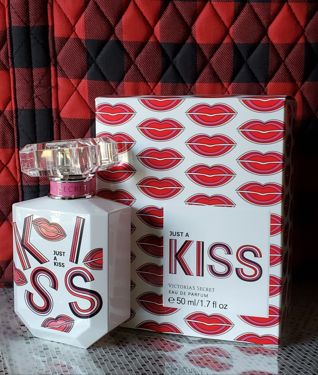 NEW VICTORIAS SECRET JUST A KISS EAU DE PARFUM PERFUME 1.7 oz /50