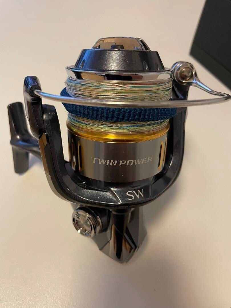 SHIMANO STRADIC SW8000HG スピニングリール 美品中古 24ストラ