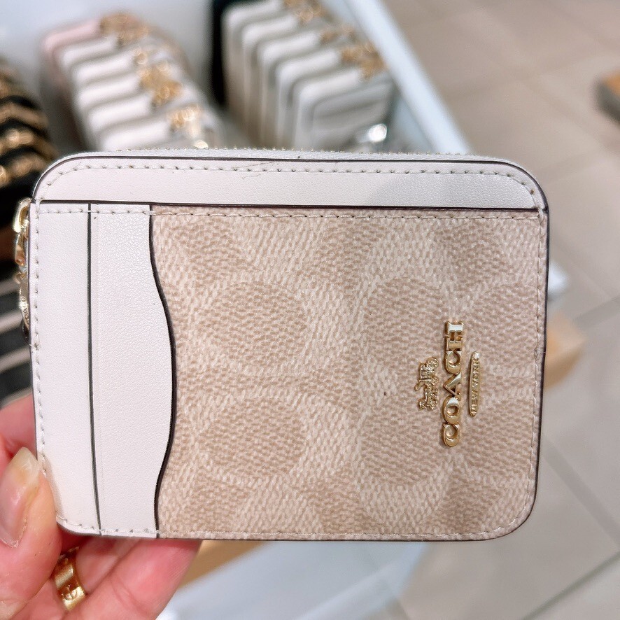 NWT Coach Zip Card Case In Signature/halloween/ creature/ floral