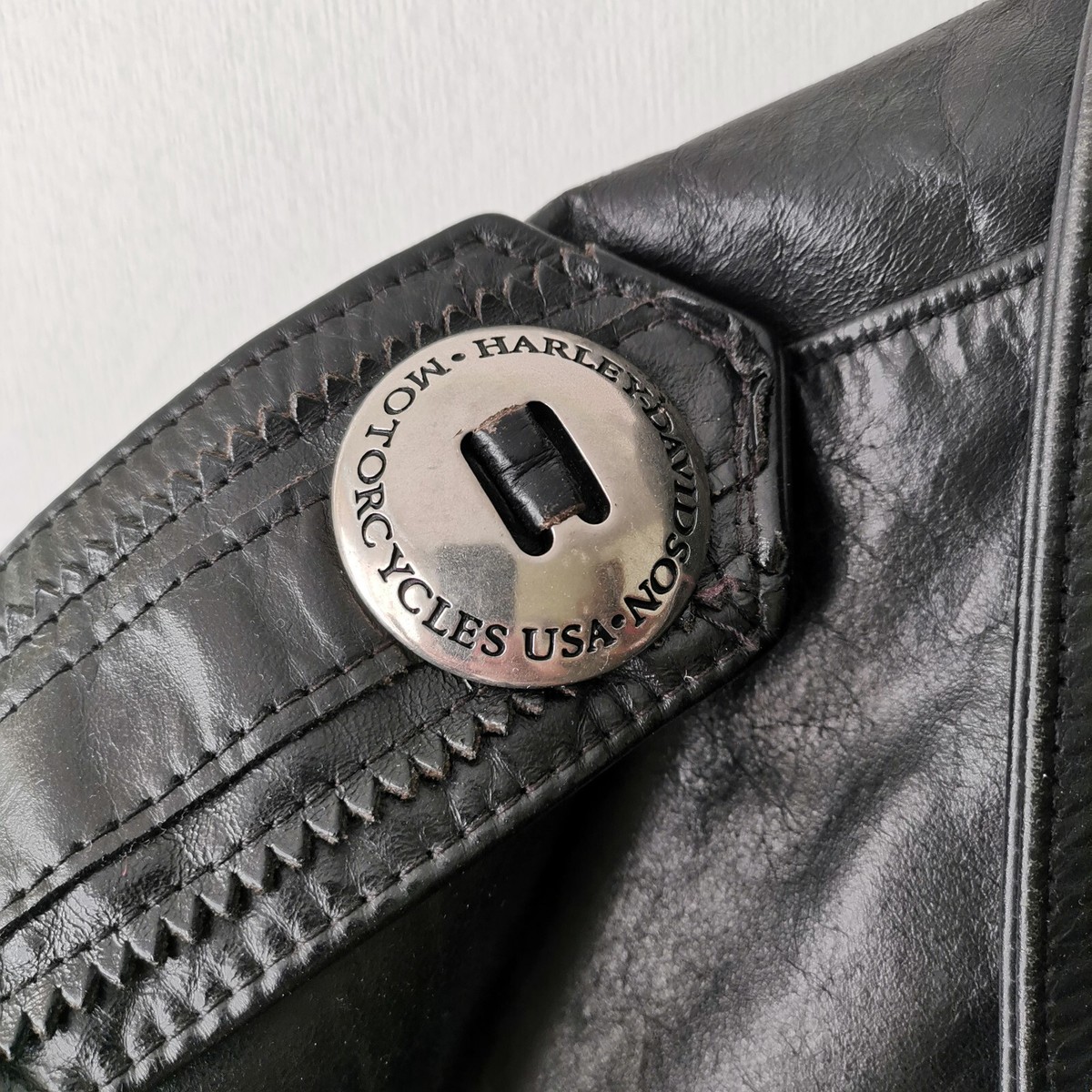 Vintage 80s 90s Harley Davidson Authentic Leather Biker Jacket