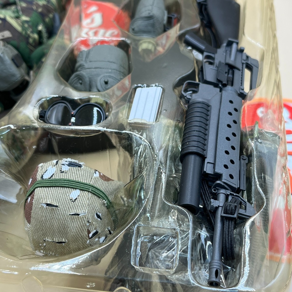 Hot Toys 1/6 NBC Special Force Nuclear Biological Chemical Warfare