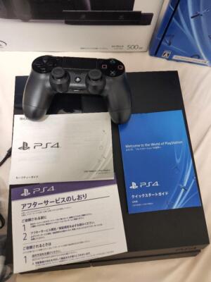 Sony PlayStation 4 PS4 CUH-1000A 500GB Jet Black Console