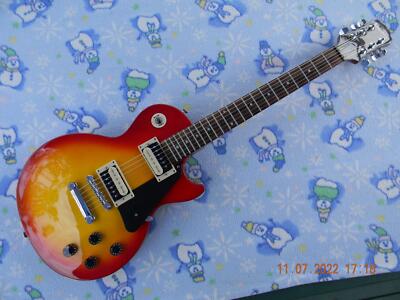 Epiphone Les Paul 100, Black/ Cream Epiphone Zebra Humbuckers