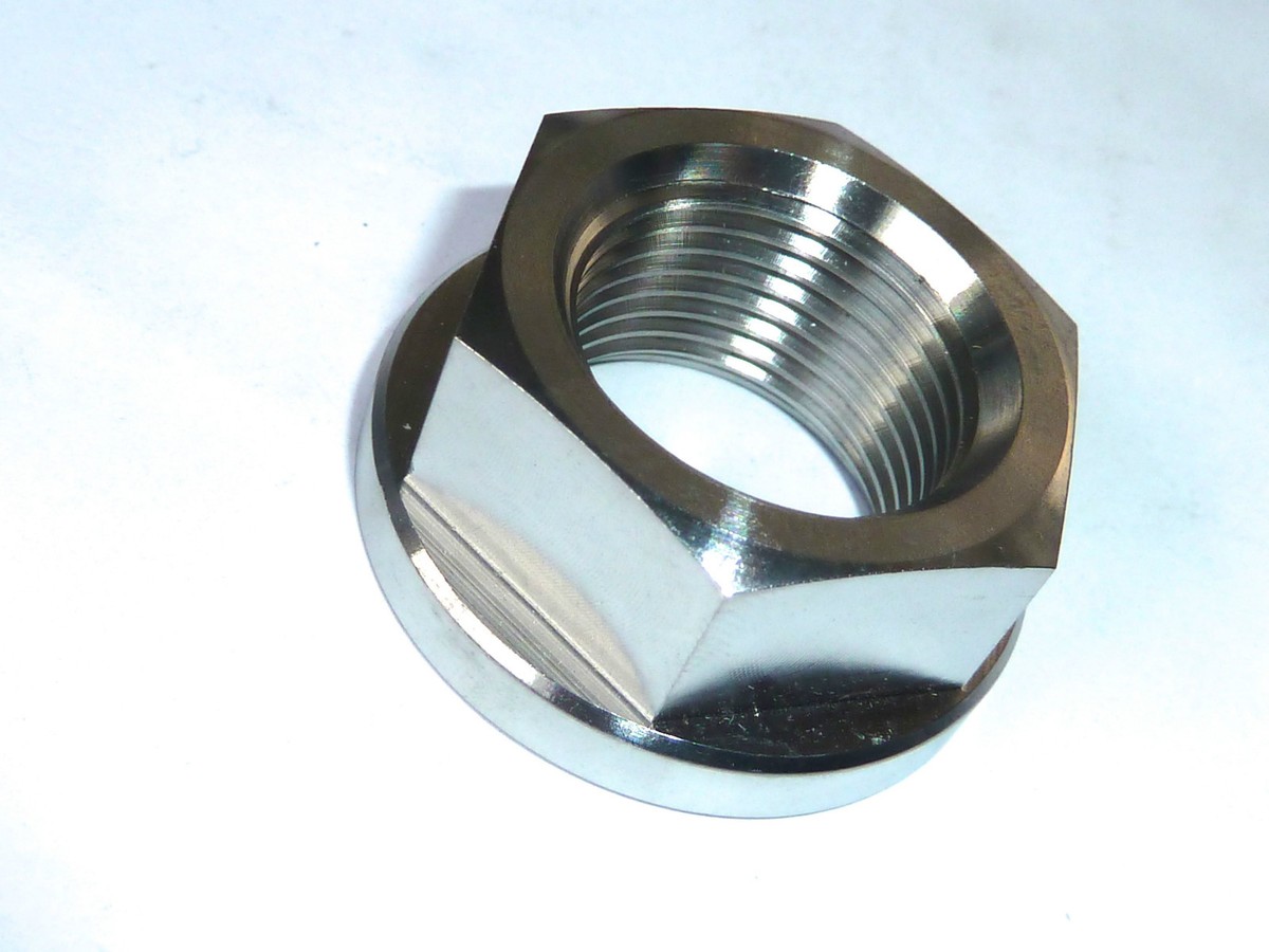 YAMAHA YZ125 YZ250 2006-2024 REAR AXLE FLANGED NUT TITANIUM M20 X