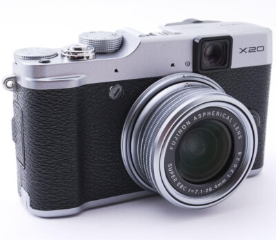 Fujifilm finepix FinePix X20 digital camera W. 4x Zoom Lens Silver