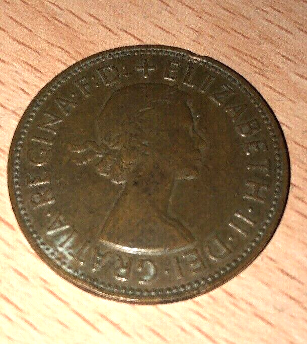Regina F D ELIZABETH II Del Gratia Regina One Penny 1963. Brown