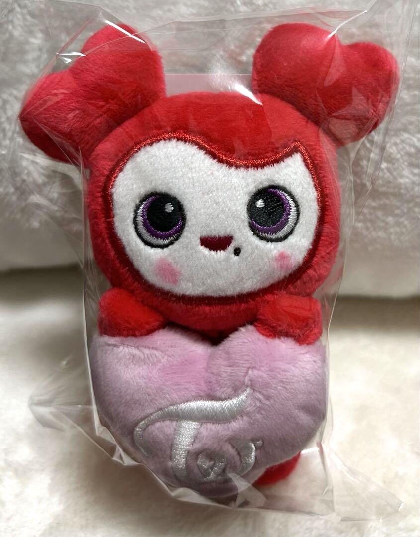 TWICE BABY LOVELYS ひっかけチャーム ミナ ミブリー 商品詳細ページ