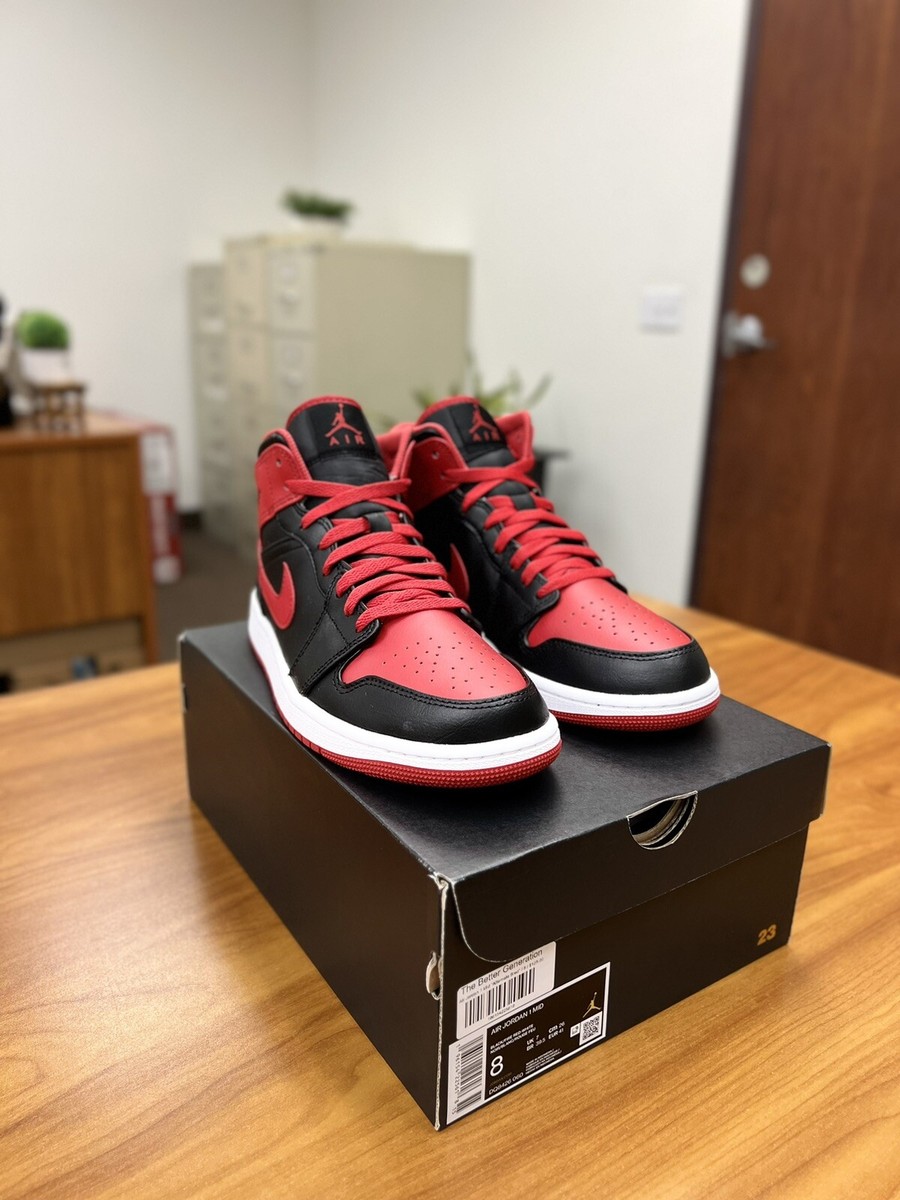 Air Jordan 1 Mid Alternate Bred Men Size 8 / Women Size 9.5 DQ8426