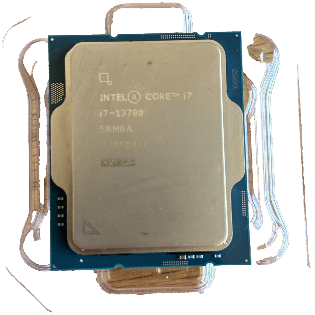 Intel Core i7-13700 Processor (2.10GHz, 16 Cores, LGA 1700