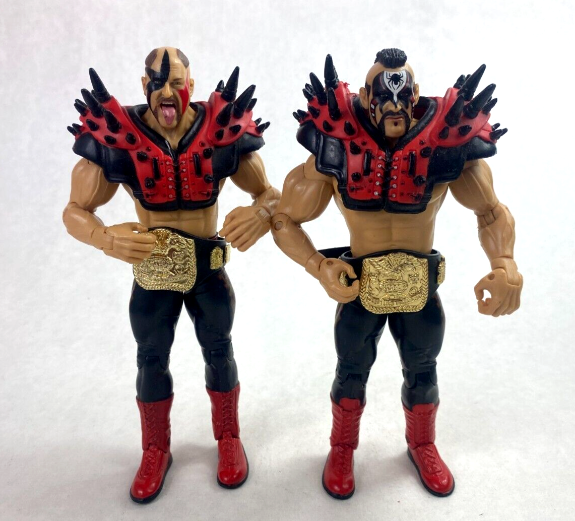 未開封】プロレス ロードウォリアーズ WWE フィギュア 未開封