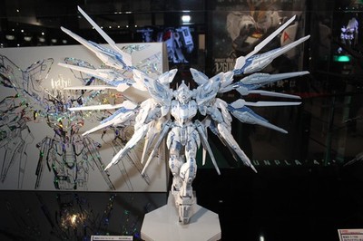 MGEX 1/100 Strike Freedom Gundam [TWILIGHT COATING] Limited