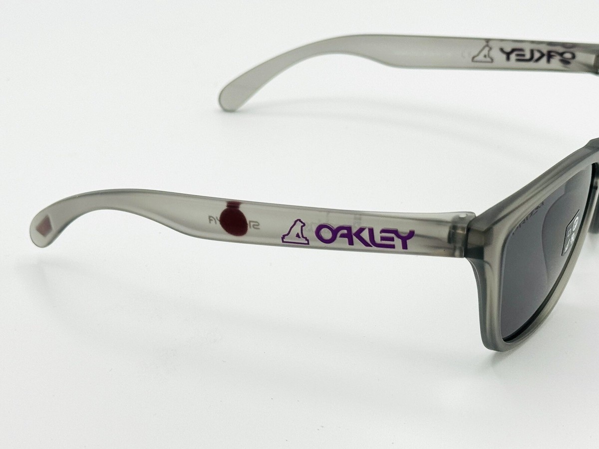 NEW OAKLEY FROGSKINS SHIBUYA JAPAN RELEASE SUNGLASSES GREY INK