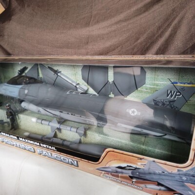 bbi ELITE FORCE F-16 FIGHTING FALCON1/18 TopGun Airplane plastic