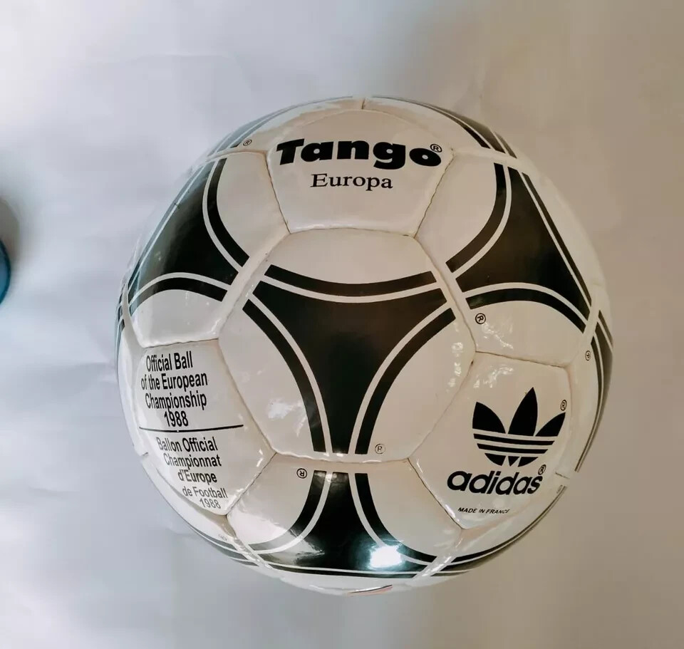 adidas EURO '96 Questra Europa アディダス ボール adidas EURO '96