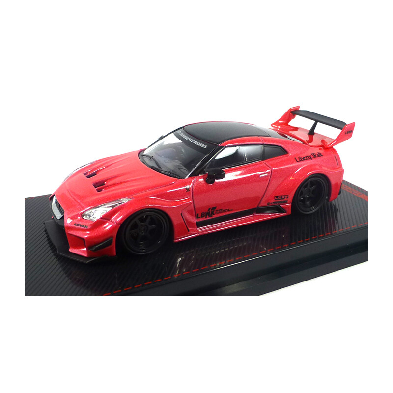 Ignition IG2370 Nissan LBWK GT-R (R35) type 2 weiss Maßstab 1:64
