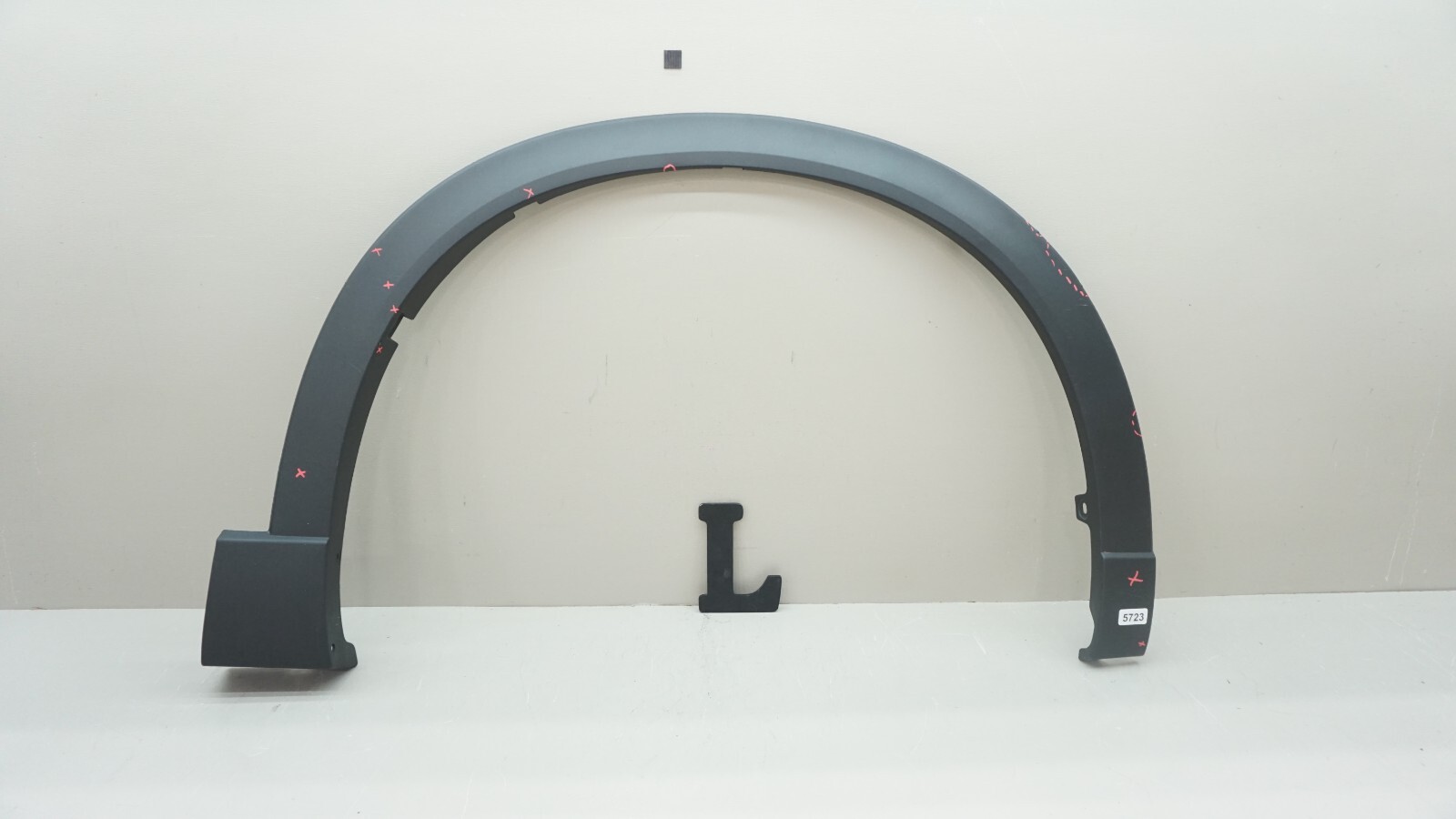 2016-2023 MAZDA CX-9 FRONT RIGHT SIDE FENDER FLARE MOLDING OEM