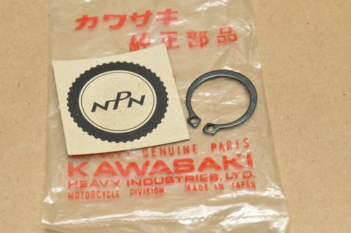 NOS OEM Kawasaki Ninja ZX1000 ZX900 ZX750 ZG1200 ZN1300 KAF620