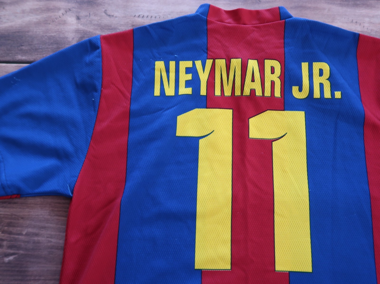 Barcelona football Shirt Neymar JR. #11 Soccer jersey, Men`s Size