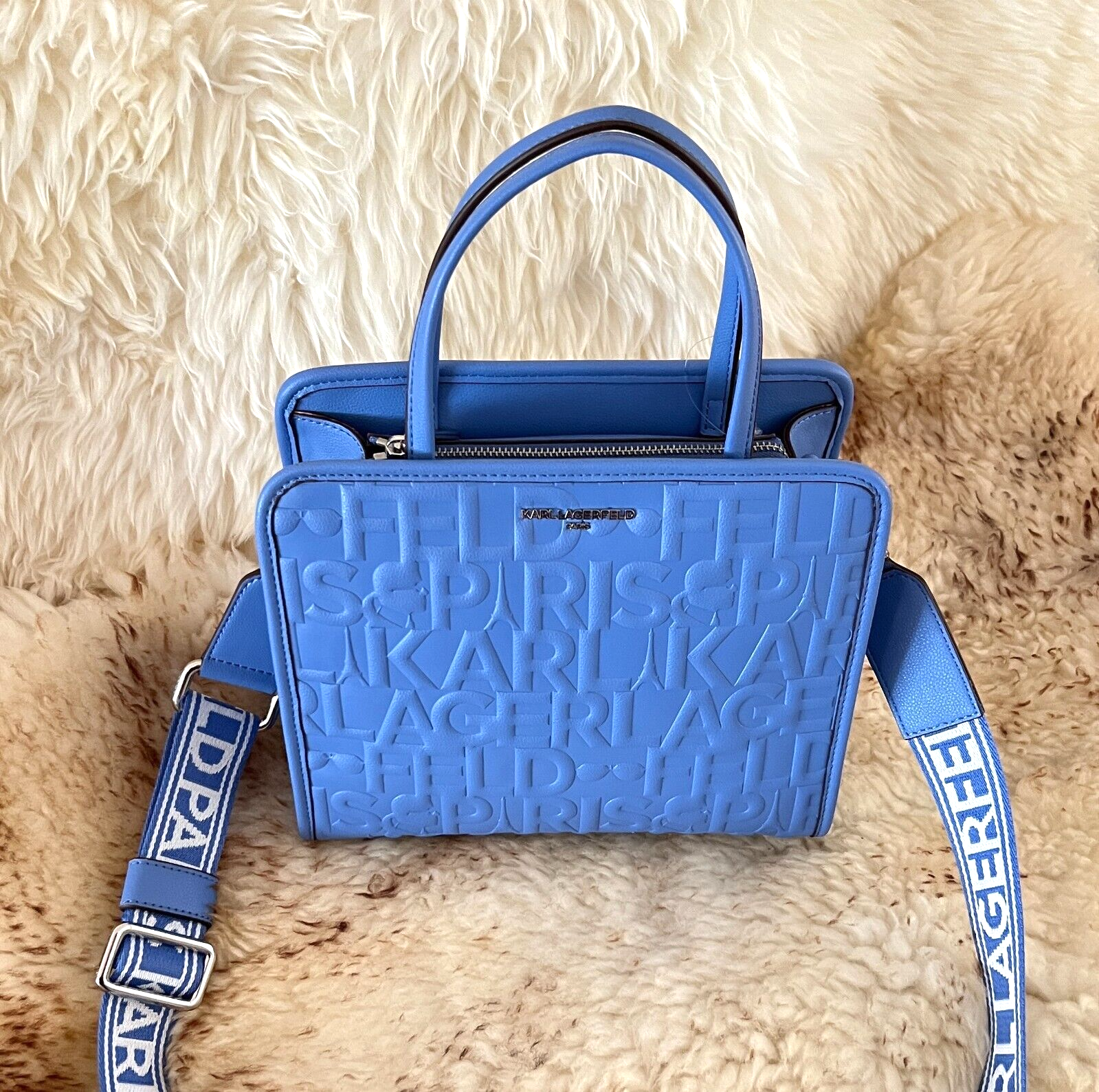 $_57.PNG?set_id=880000500F