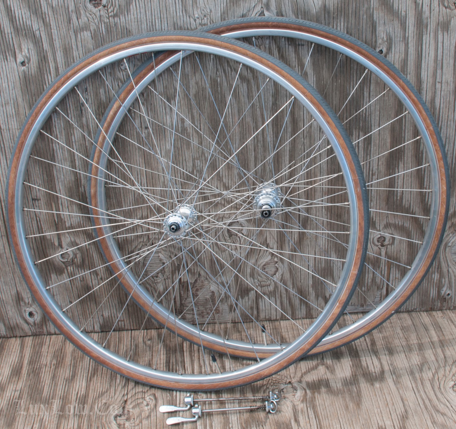 Vintage Campagnolo Nuovo Super Record Hubs 700c RoadBike WHEELS