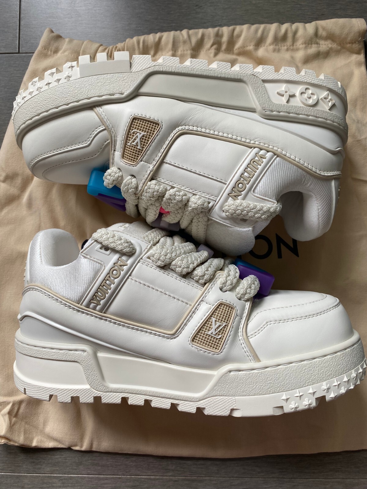 Louis Vuitton SS23 LV Trainer Maxi White 1AB8RJ Men Size US 5 NEW