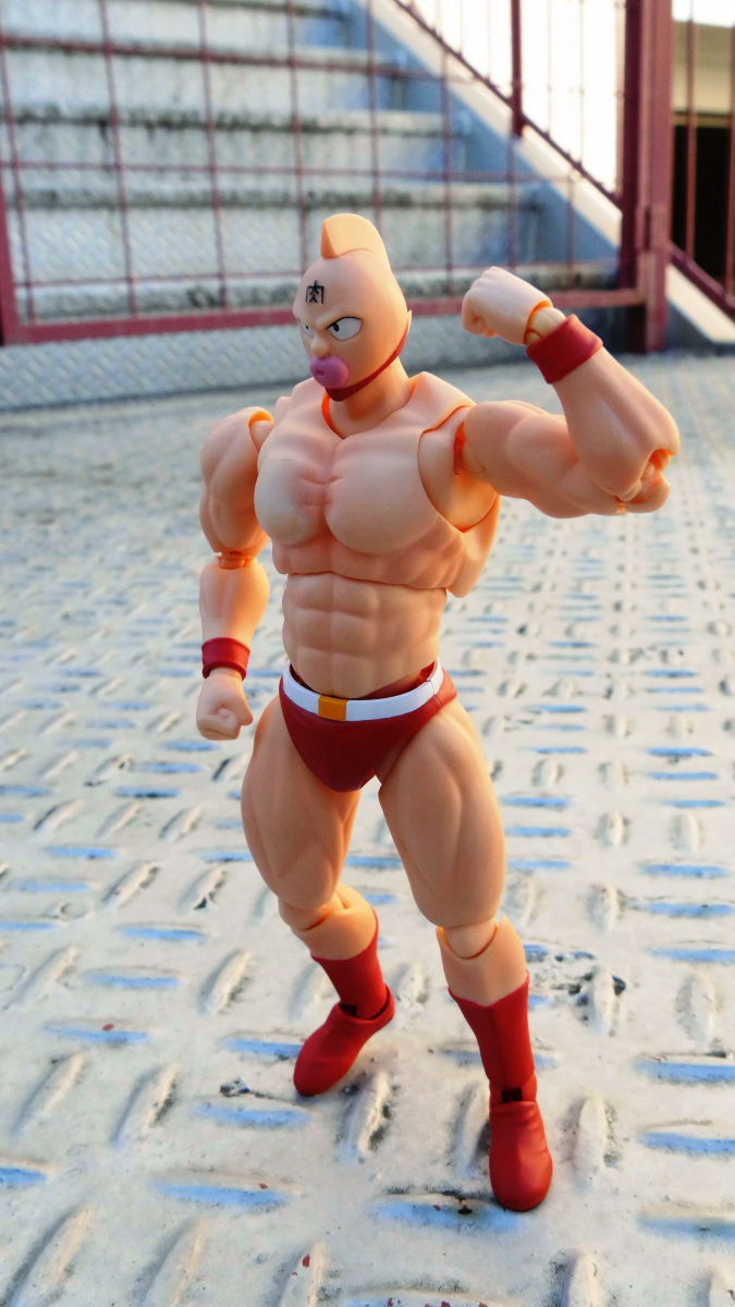 新日本プロレスの棚橋＆真壁が絶賛する新世代アクションフィギュア