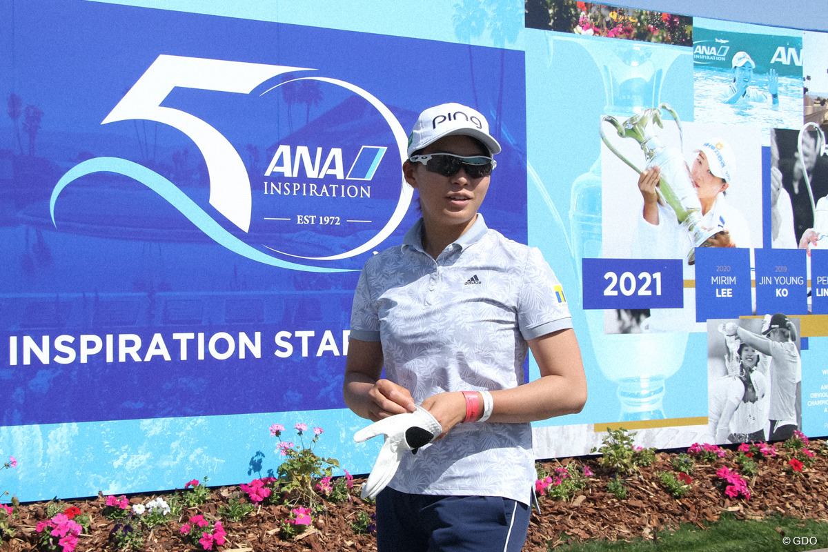 渋野日向子2021年ウェアはアディダスとビームスの2社提供 メジャー初戦