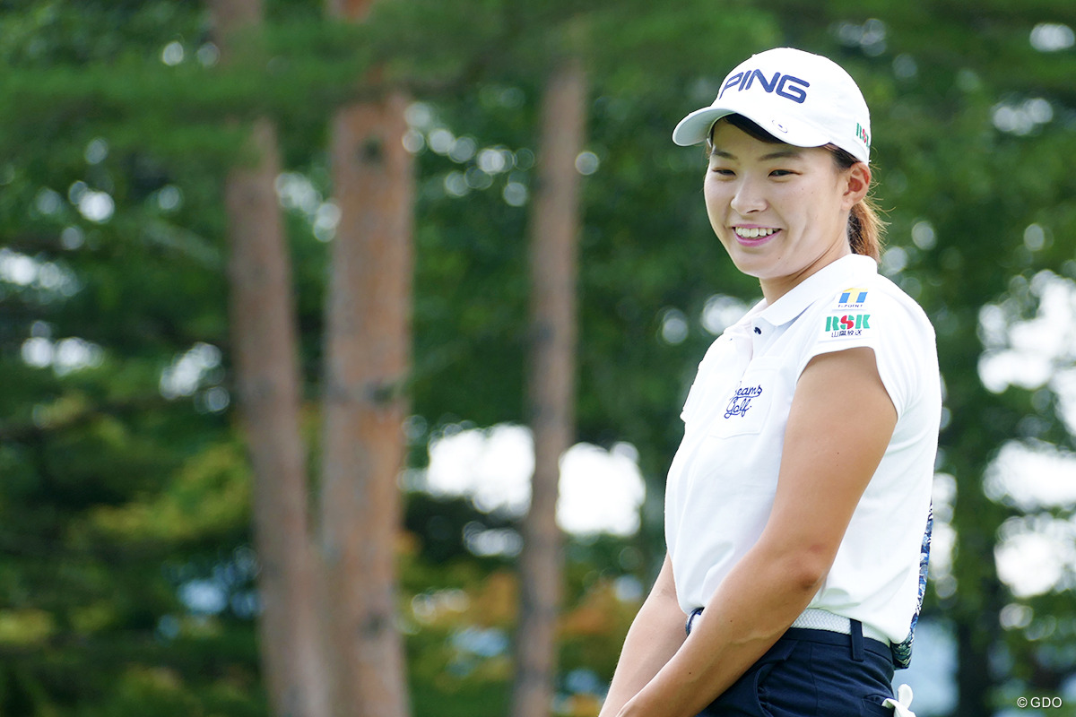 キヨキヨ」しぶこ節炸裂の渋野日向子 LPGAは名前入りタオル発売へ