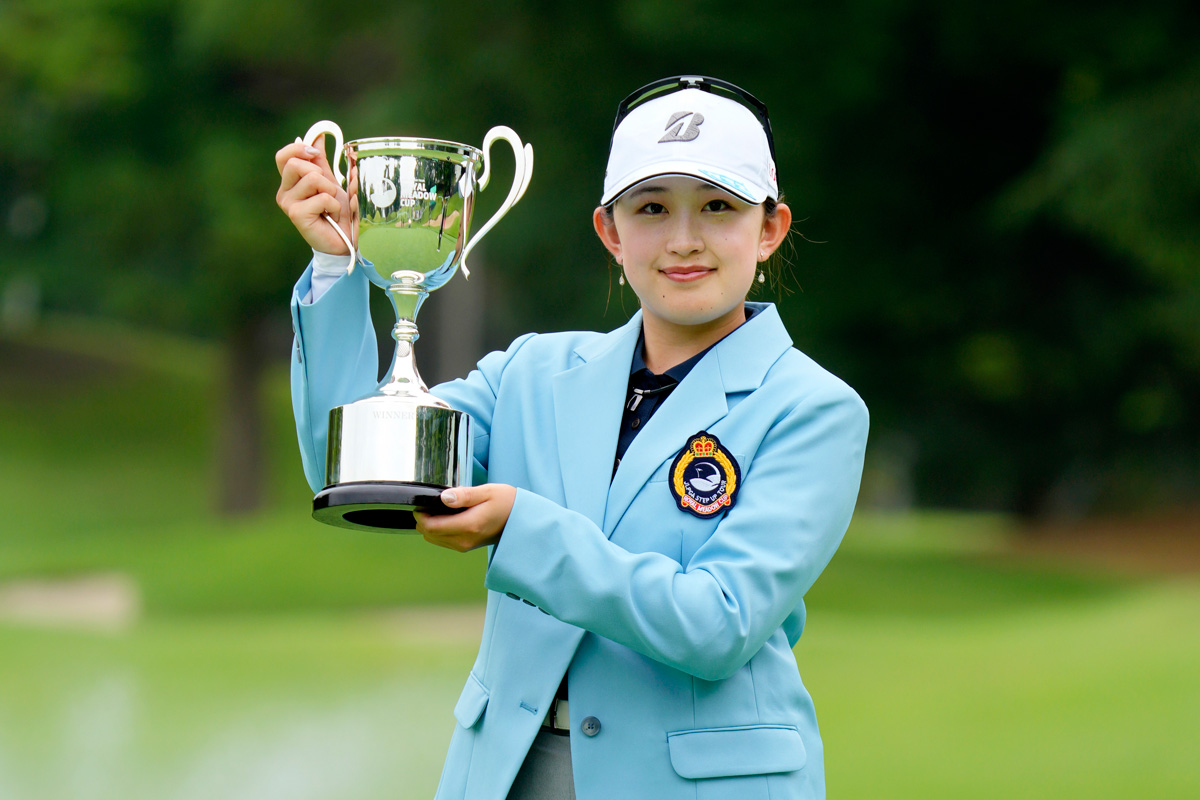 ルーキー加藤麗奈が6打差逆転でプロ初優勝／女子下部 【国内女子ツアー
