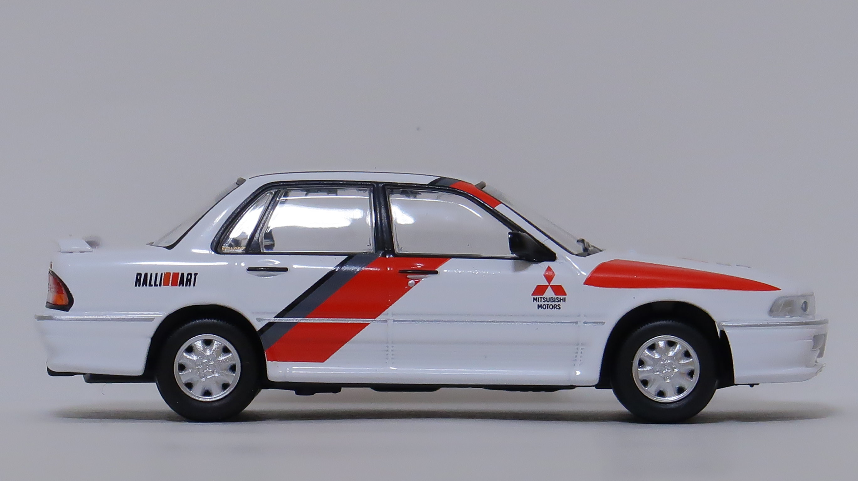 モデルインプレッション】Tomica Limited Vintage NEO Mitsubishi