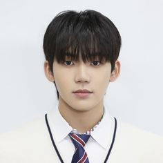 証明写真」のアイデア 12 件 | 証明写真, 怪談, るた