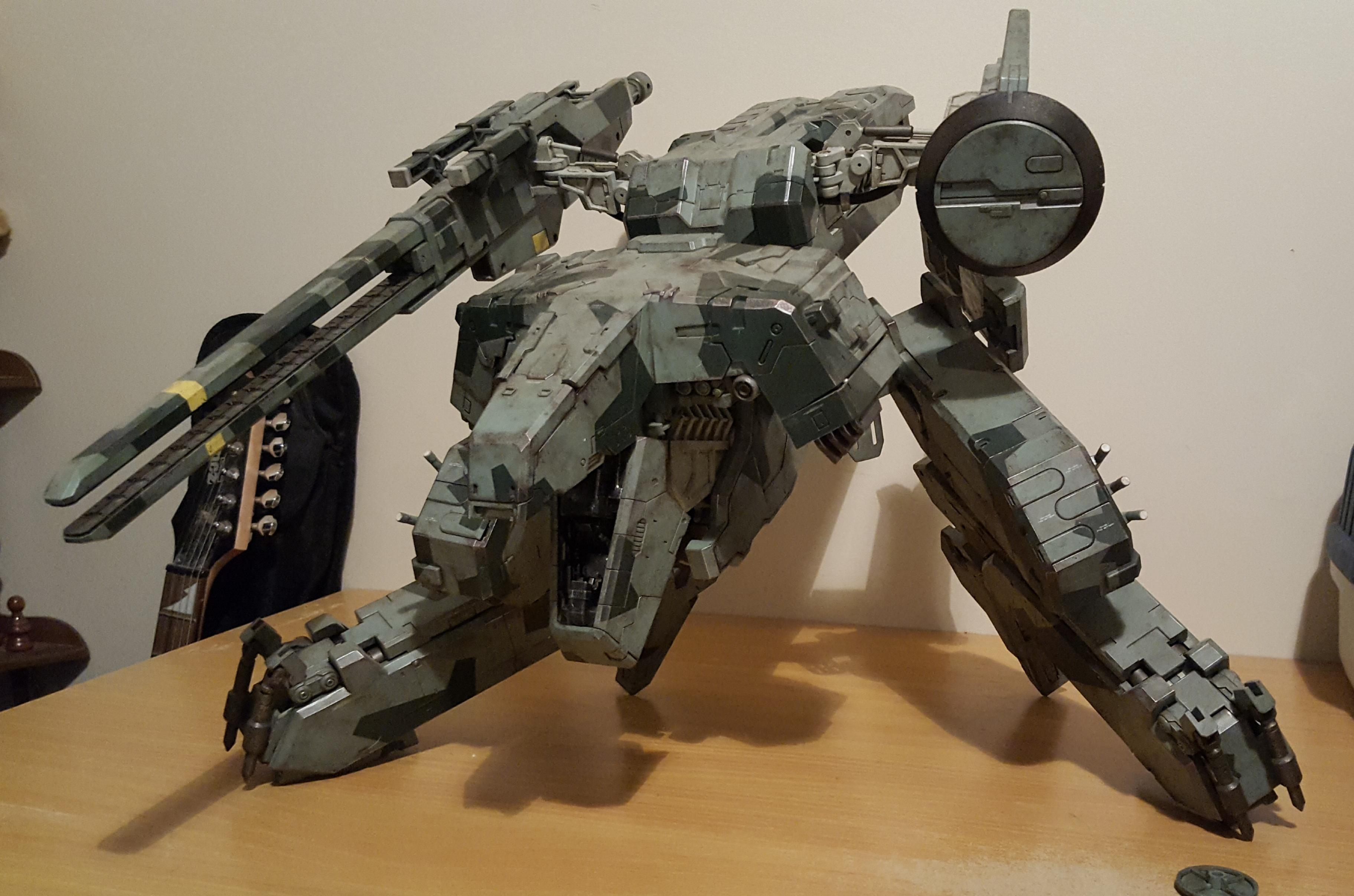 Thought you guys could appreciate my Metal Gear Rex figure i got a