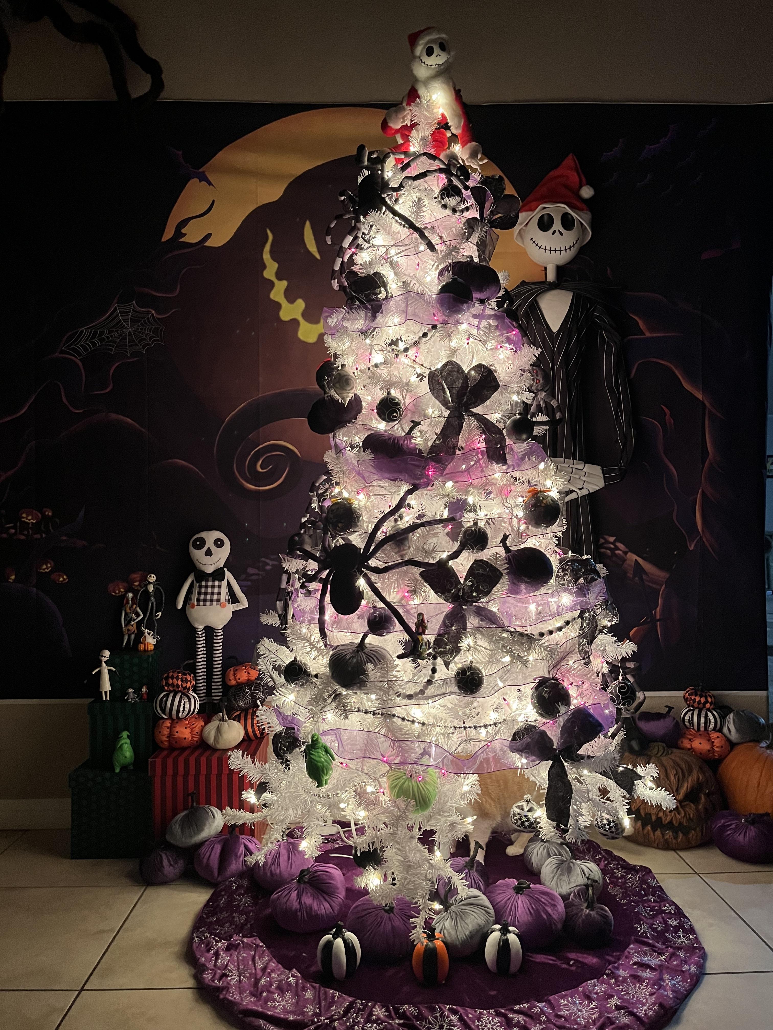 ナイトメアー・ビフォア・クリスマスツリー : r/NightmareBeforeXmas